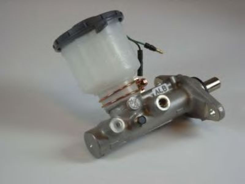 AISIN MH-018 - Brake Master Cylinder