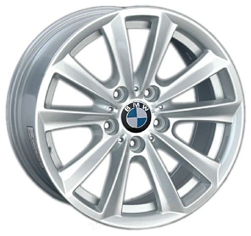 Replica B132 8x17/5x120 D72.6 ET32 Silver