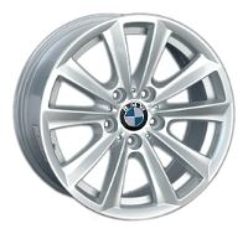Replica B132 8x17/5x120 D72.6 ET34 Silver