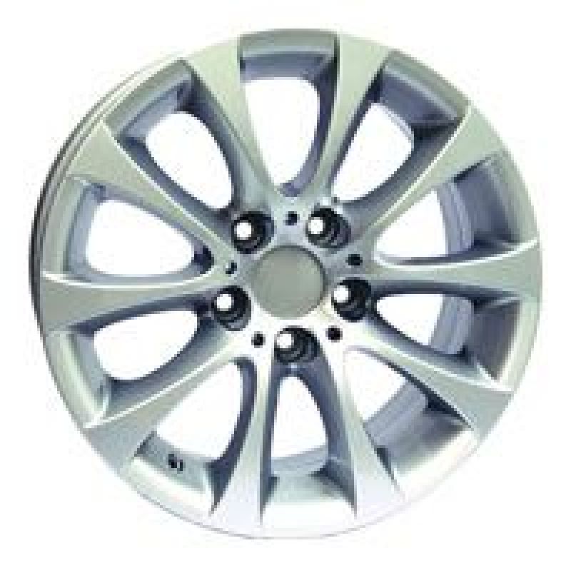 Replica W660 8.5x18/5x120 d72.6 ET34