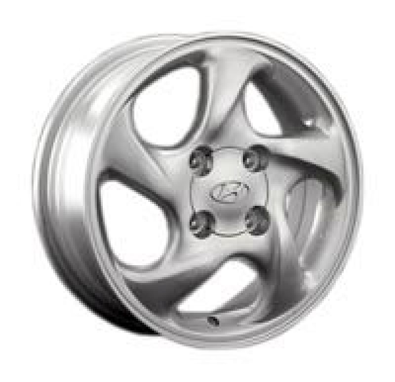 Replica HND4 5.5x15/4x114.3 ET46